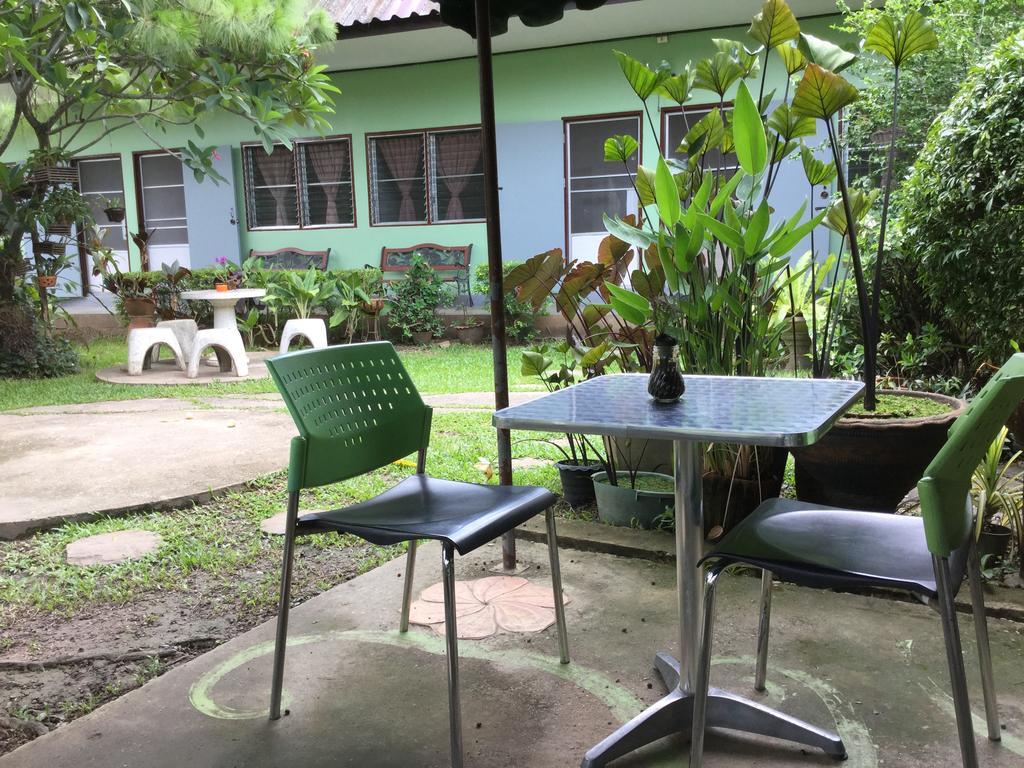 Baan Bua Guest House Chiang Rai Dış mekan fotoğraf