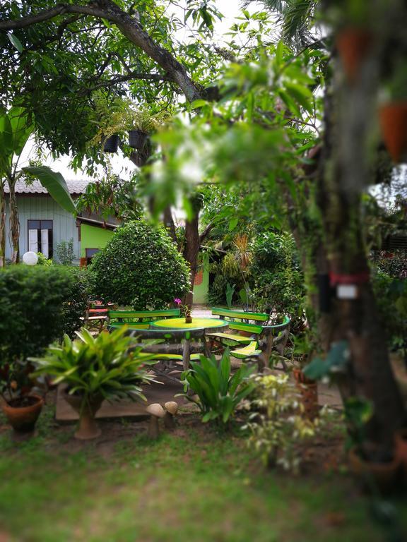 Baan Bua Guest House Chiang Rai Dış mekan fotoğraf