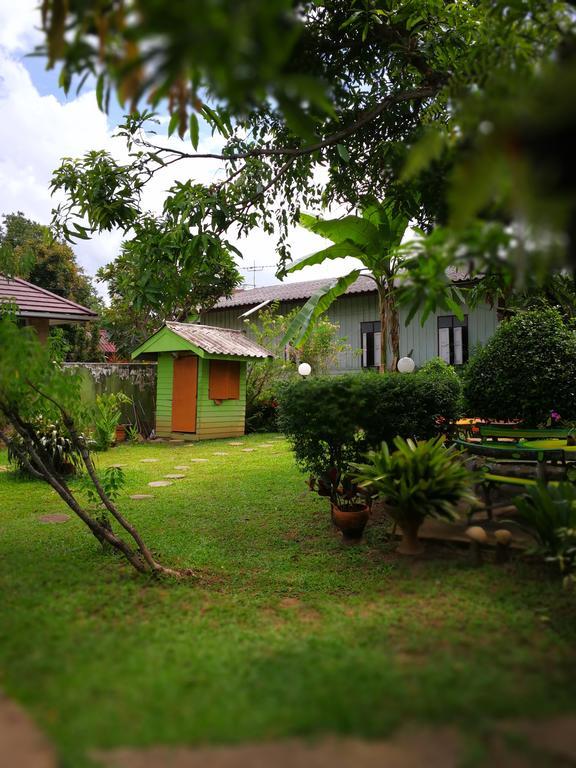 Baan Bua Guest House Chiang Rai Dış mekan fotoğraf
