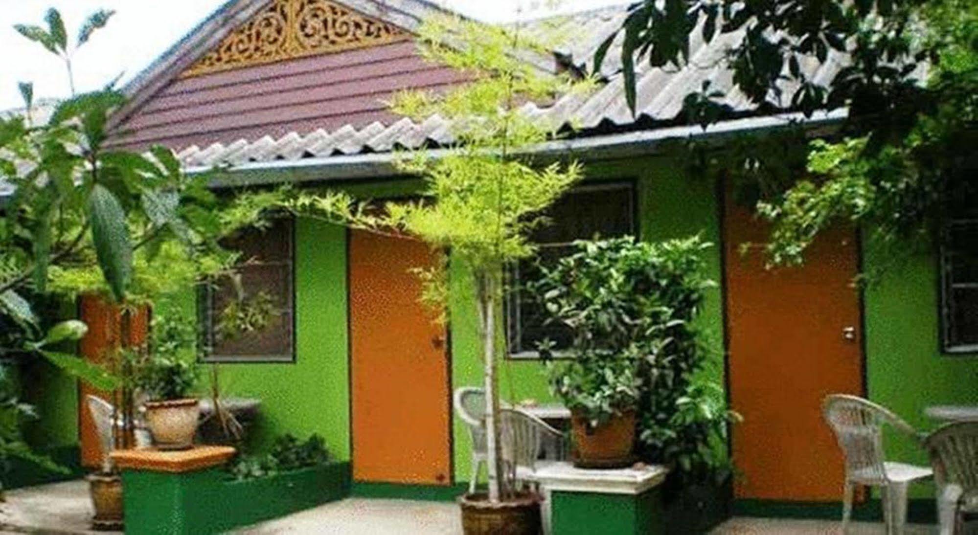 Baan Bua Guest House Chiang Rai Dış mekan fotoğraf