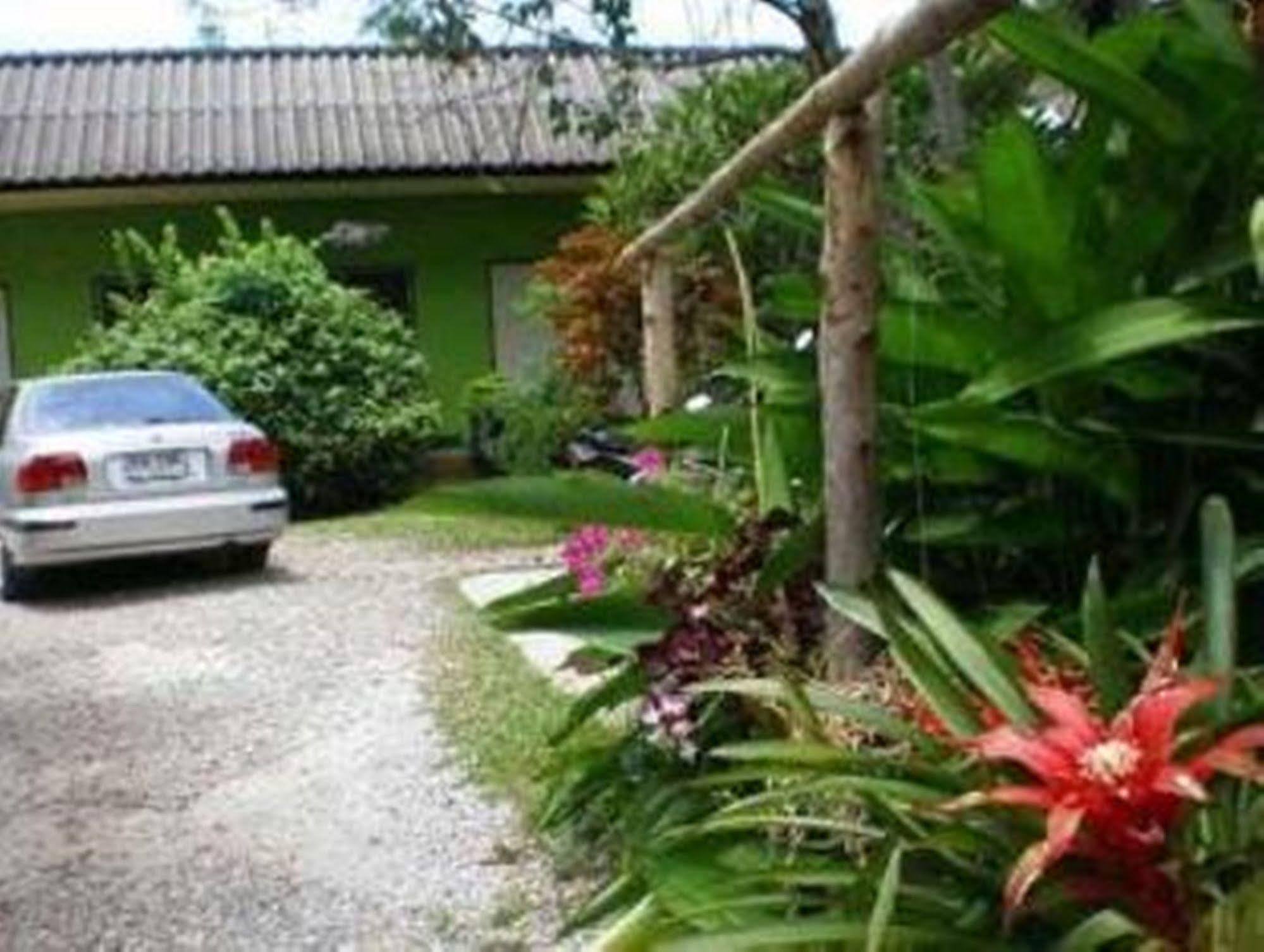 Baan Bua Guest House Chiang Rai Dış mekan fotoğraf